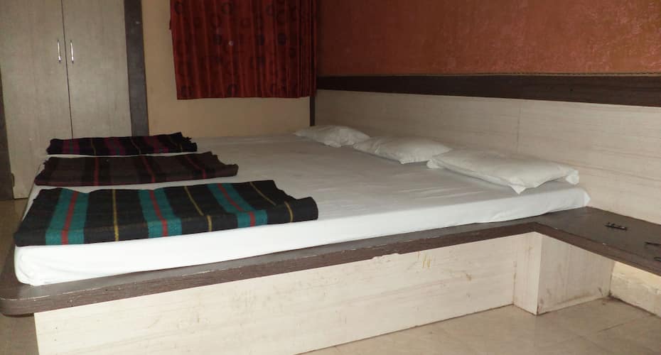 Hotel Dwarkamai, Shirdi 4
